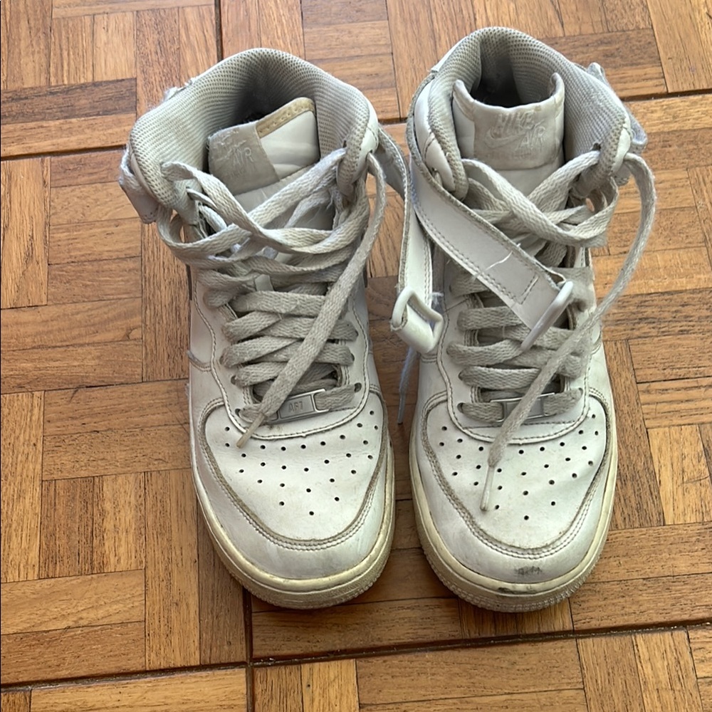 Airforce 1s mid